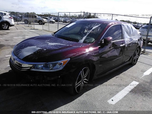 1HGCR2F59HA133560 - 2017 HONDA ACCORD SPORT 勃艮第红 照片 2