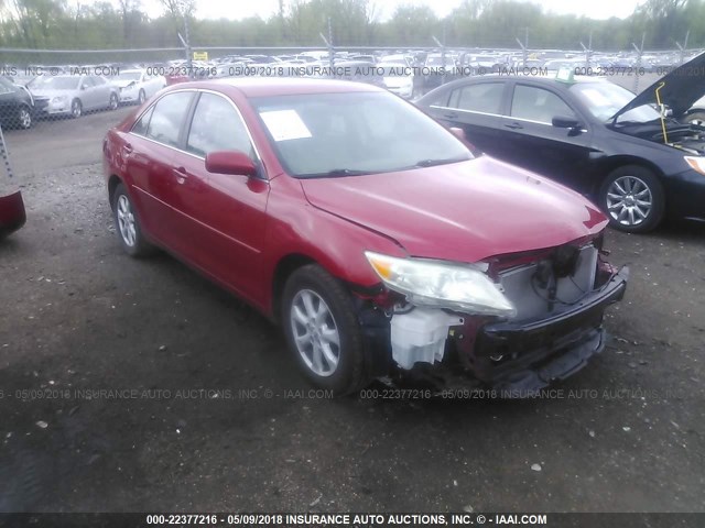 4T4BF3EK5AR080555 - 2010 TOYOTA CAMRY SE/LE/XLE RED photo 1