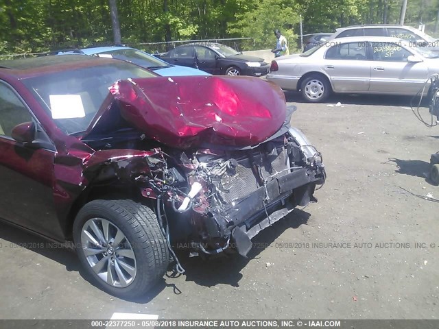 4T1BF1FK2FU992435 - 2015 TOYOTA CAMRY LE/XLE/SE/XSE RED photo 6