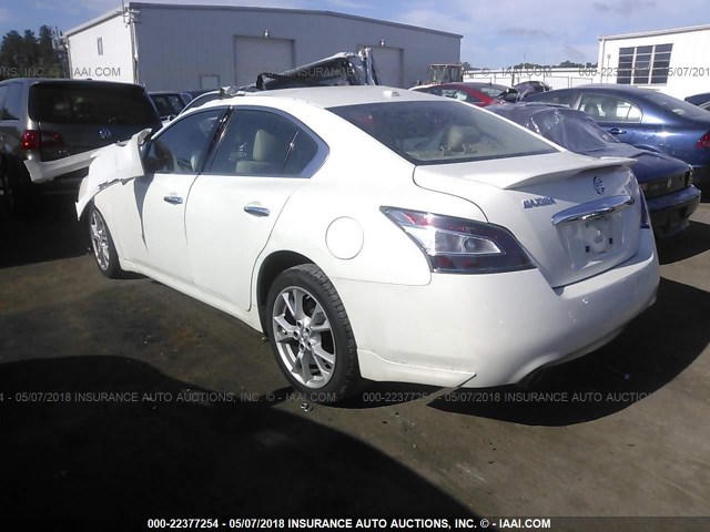 1N4AA5AP0CC825717 - 2012 NISSAN MAXIMA S/SV WHITE photo 3