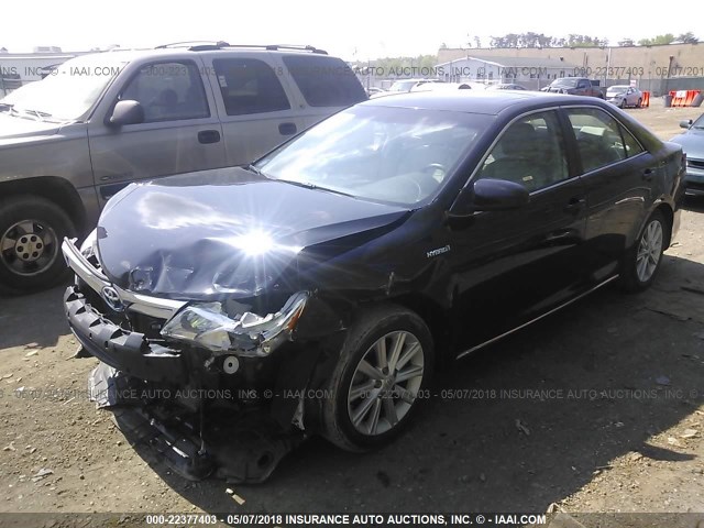 4T1BD1FK9DU066889 - 2013 TOYOTA CAMRY HYBRID/LE/XLE 黑色 照片 2