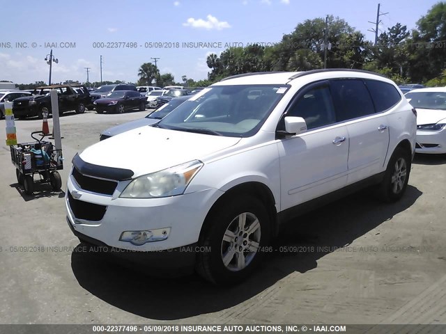 1GNLRFEDXAJ220802 - 2010 CHEVROLET TRAVERSE LT WHITE photo 2