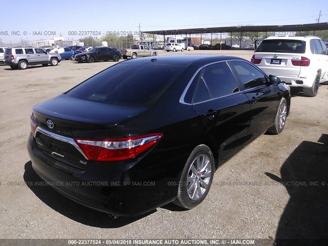 4T4BF1FK0GR579694 - 2016 TOYOTA CAMRY LE/XLE/SE/XSE Noir photo 4