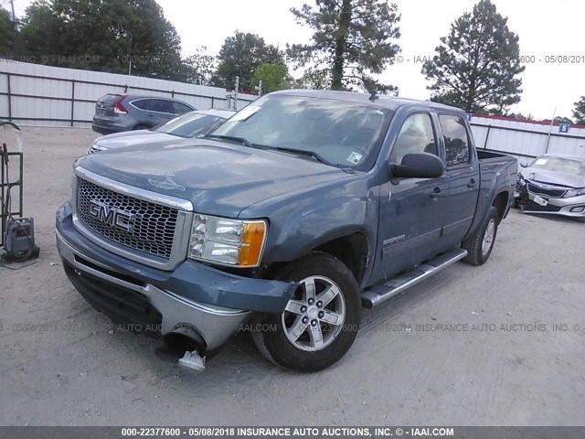 3GTP1VE0XDG272283 - 2013 GMC SIERRA C1500 SLE Light Blue photo 2