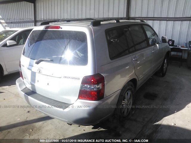 JTEDP21A340011284 - 2004 TOYOTA HIGHLANDER LIMITED SILVER photo 4