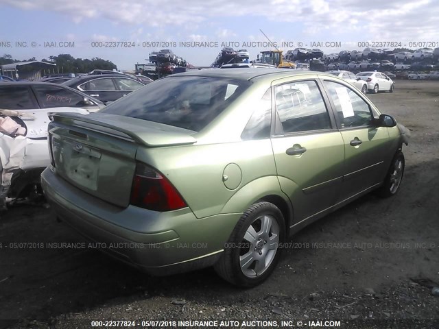 1FAHP34NX7W193714 - 2007 FORD FOCUS ZX4/S/SE/SES 绿色 照片 4