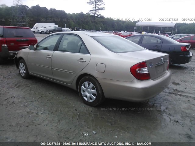 4T1BE32K93U243583 - 2003 TOYOTA CAMRY LE/XLE/SE GOLD photo 3