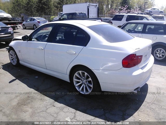 WBAPK5C55BA662776 - 2011 BMW 328 XI SULEV WHITE photo 3