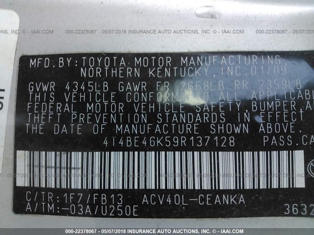 4T4BE46K59R137128 - 2009 TOYOTA CAMRY SE/LE/XLE SILVER photo 9
