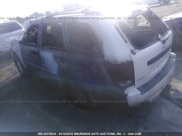 1J4GR48K55C539781 - 2005 JEEP GRAND CHEROKEE LAREDO/COLUMBIA/FREEDOM თეთრი ფოტო 3