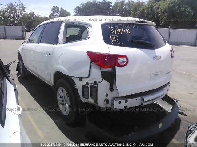 1GNKRFED2CJ285187 - 2012 CHEVROLET TRAVERSE LS WHITE photo 3