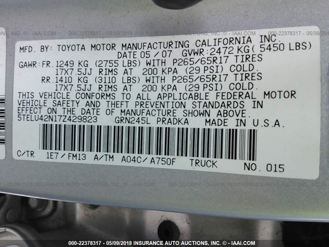 5TELU42N17Z429823 - 2007 TOYOTA TACOMA DOUBLE CAB ვერცხლისფერი ფოტო 9