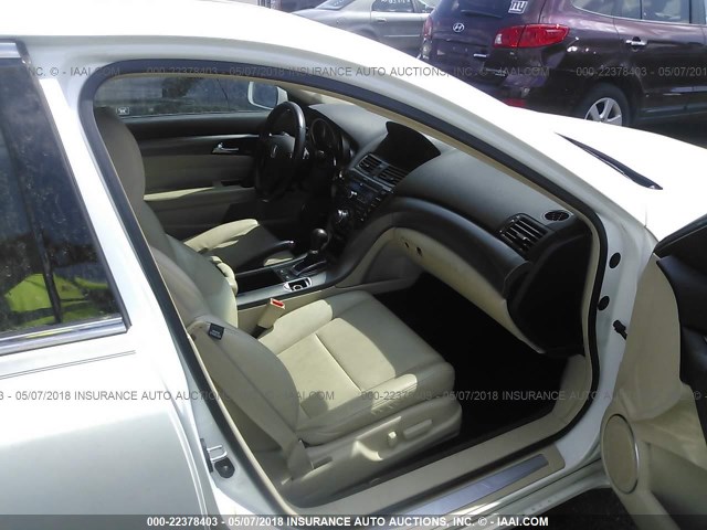 19UUA8F58CA023218 - 2012 ACURA TL WHITE photo 5