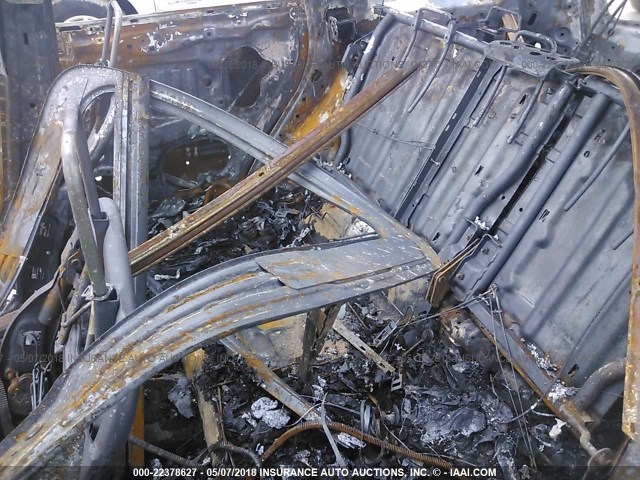 JF1SG65683H754618 - 2003 SUBARU FORESTER 2.5XS თეთრი ფოტო 8