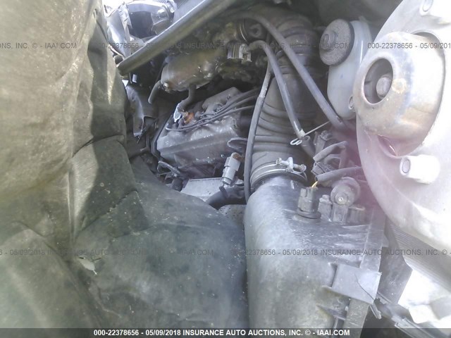 4T1BG22K11U089792 - 2001 TOYOTA CAMRY CE/LE/XLE 银色 照片 10