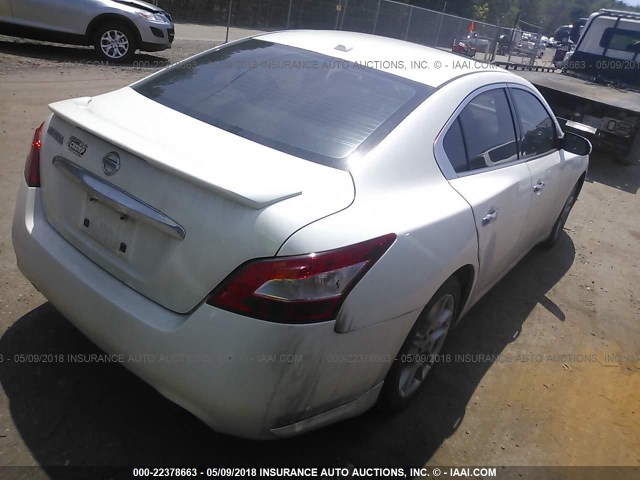 1N4AA5AP4BC841272 - 2011 NISSAN MAXIMA S/SV WHITE photo 4