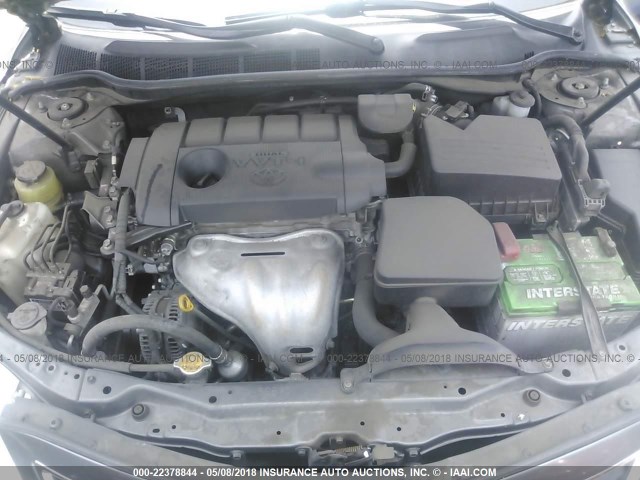 4T4BF3EK9BR112828 - 2011 TOYOTA CAMRY SE/LE/XLE ნაცრისფერი ფოტო 10
