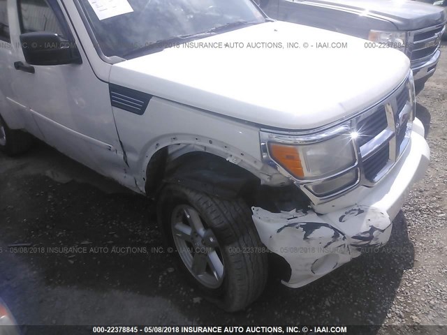 1D8GU28K38W151221 - 2008 DODGE NITRO SXT WHITE photo 6