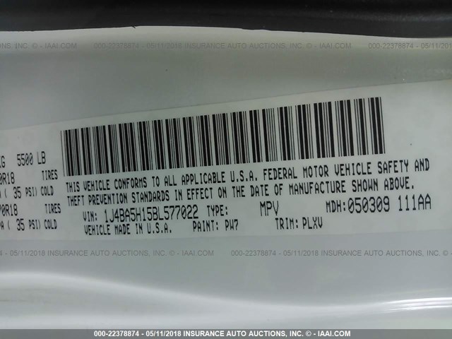 1J4BA5H15BL577022 - 2011 JEEP WRANGLER UNLIMITED SAHARA თეთრი ფოტო 9