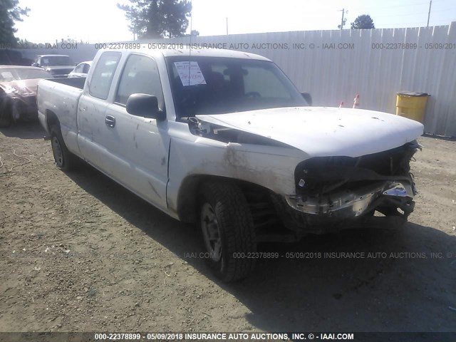 2GTEC19W121203092 - 2002 GMC NEW SIERRA C1500 WHITE photo 1