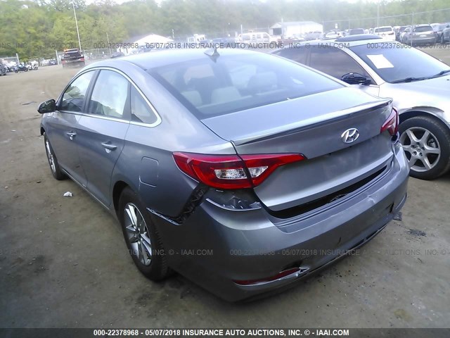 5NPE24AF2GH402903 - 2016 HYUNDAI SONATA SE BLUE photo 3