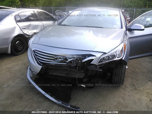 5NPE24AF2GH402903 - 2016 HYUNDAI SONATA SE BLUE photo 6