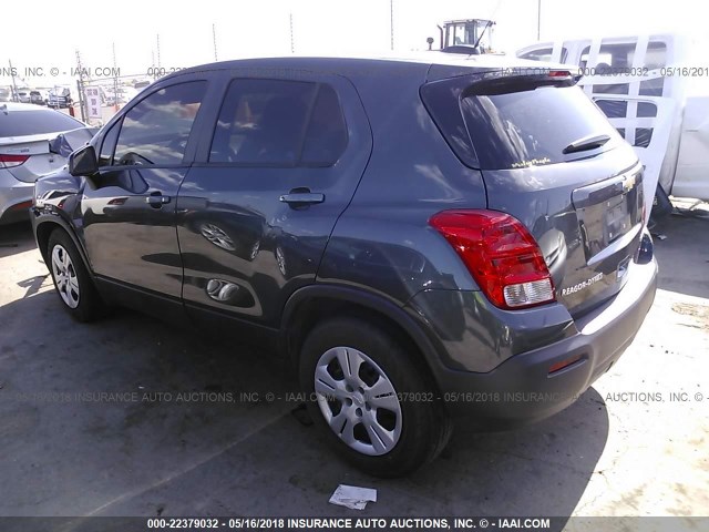 3GNCJKSB2GL244421 - 2016 CHEVROLET TRAX LS GRAY photo 3