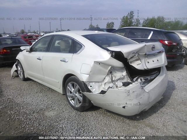 1N4AL3APXFC279771 - 2015 NISSAN ALTIMA 2.5/S/SV/SL WHITE photo 3