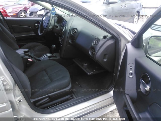 2G2WP552X61285501 - 2006 PONTIAC GRAND PRIX SILVER photo 5