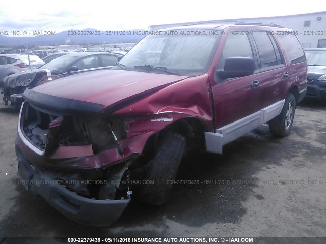 1FMPU16L04LA89157 - 2004 FORD EXPEDITION XLT RED photo 2