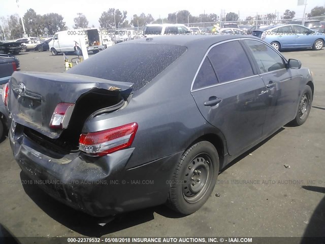 4T1BF3EK1BU187680 - 2011 TOYOTA CAMRY SE/LE/XLE GRAY photo 4