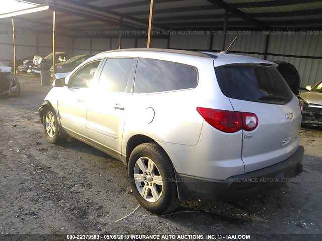 1GNKRGED5CJ176048 - 2012 CHEVROLET TRAVERSE LT SILVER photo 3