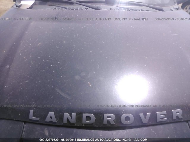 SALNY22275A444544 - 2005 LAND ROVER FREELANDER SE BLACK photo 10