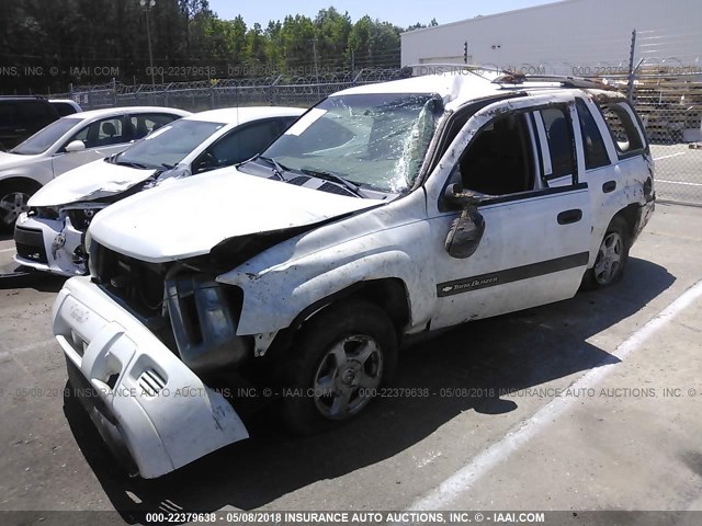 1GNDT13S532107301 - 2003 CHEVROLET TRAILBLAZER  WHITE photo 2