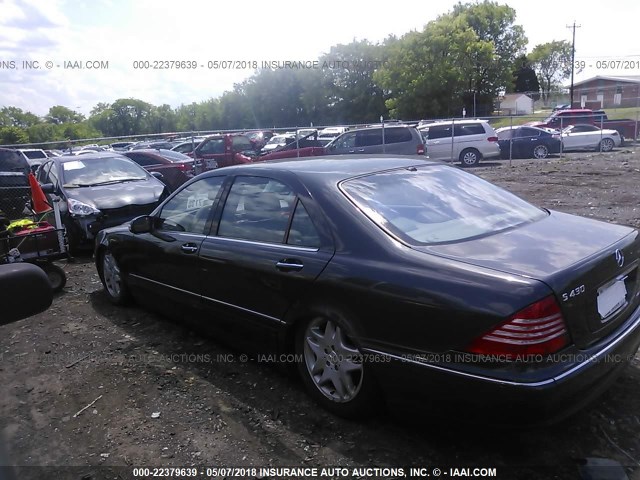 WDBNG70JX3A378438 - 2003 MERCEDES-BENZ S 430 GRAY photo 3