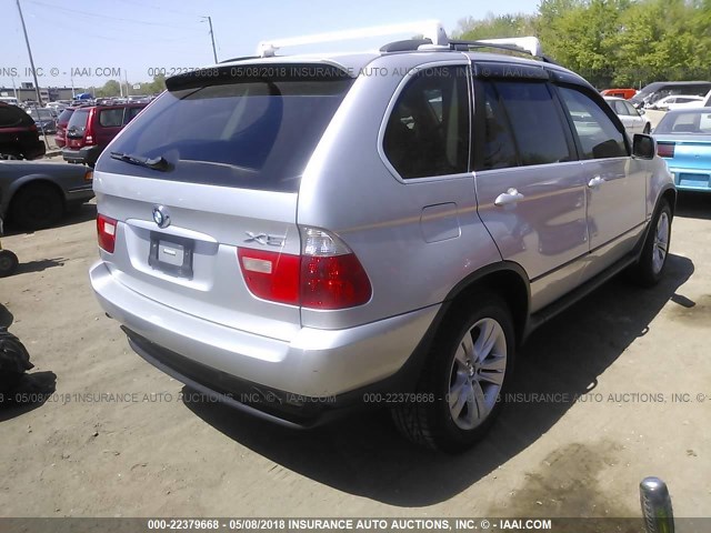 5UXFB53596LV24746 - 2006 BMW X5 4.4I SILVER photo 4