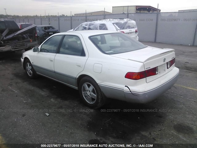 JT2BG22K310554867 - 2001 TOYOTA CAMRY CE/LE/XLE 白色 照片 3