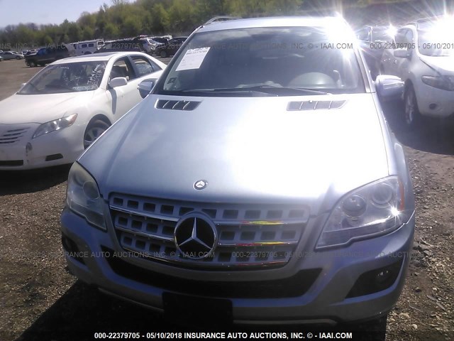 4JGBB86E09A521887 - 2009 MERCEDES-BENZ ML 350 Light Blue photo 6