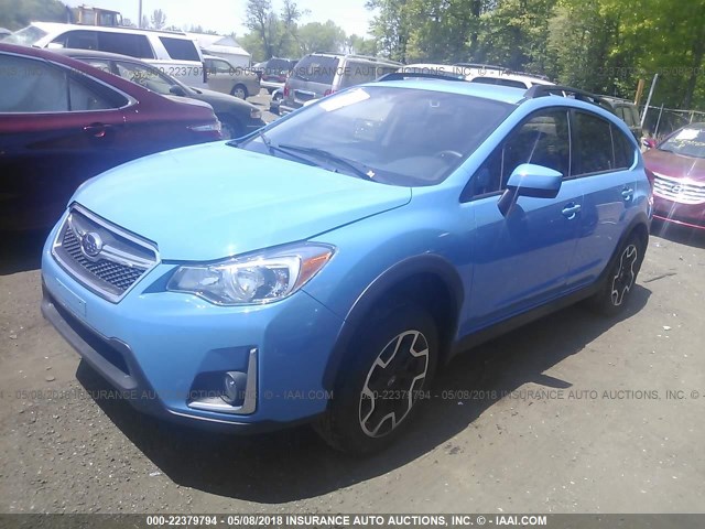 JF2GPADC0HH274303 - 2017 SUBARU CROSSTREK PREMIUM BLUE photo 2