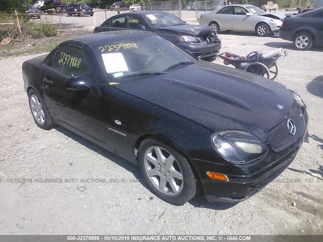 WDBKK47F6WF076640 - 1998 MERCEDES-BENZ SLK 230 KOMPRESSOR BLACK photo 1