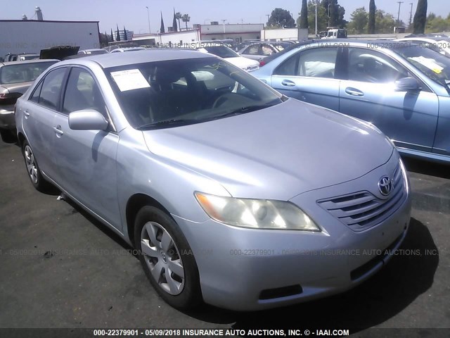 JTNBE46K573048141 - 2007 TOYOTA CAMRY NEW GENERAT CE/LE/XLE/SE SILVER photo 1