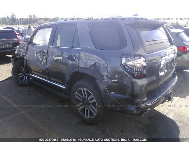 JTEBU5JR8J5502617 - 2018 TOYOTA 4RUNNER SR5 PREM/LTDL/TRAIL/TRD Szary zdjęcie 3
