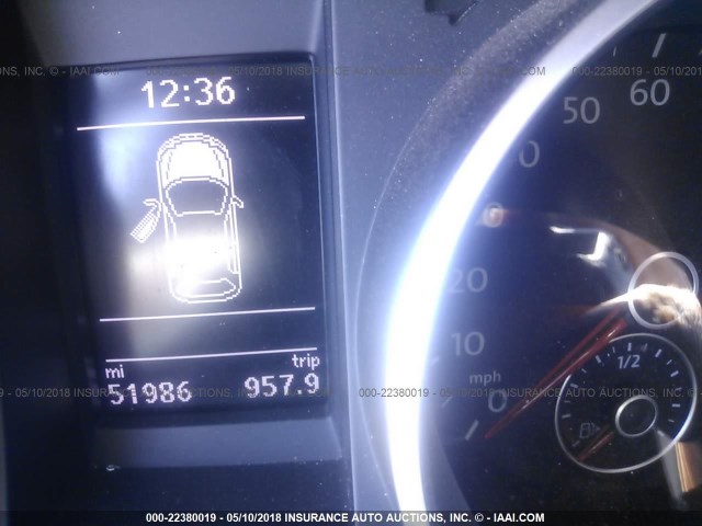 WVWDM7AJ8DW127877 - 2013 VOLKSWAGEN GOLF 红色 照片 7