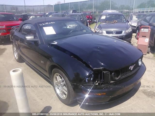 1ZVFT85H365104117 - 2006 FORD MUSTANG GT BLACK photo 1