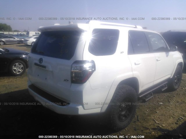 JTEBU5JR2J5510115 - 2018 TOYOTA 4RUNNER SR5 PREM/LTDL/TRAIL/TRD WHITE photo 4