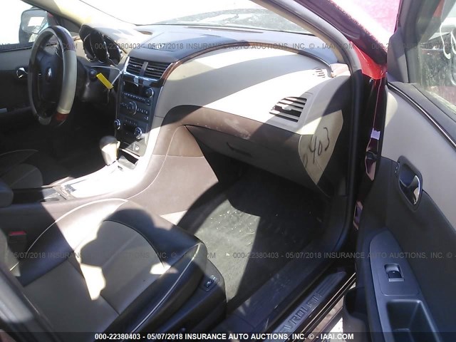 1G1ZE5E13BF308876 - 2011 CHEVROLET MALIBU LTZ 勃艮第红 照片 5