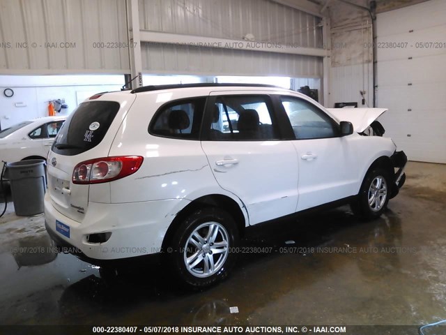 5NMSGDAB9AH345721 - 2010 HYUNDAI SANTA FE GLS WHITE photo 4