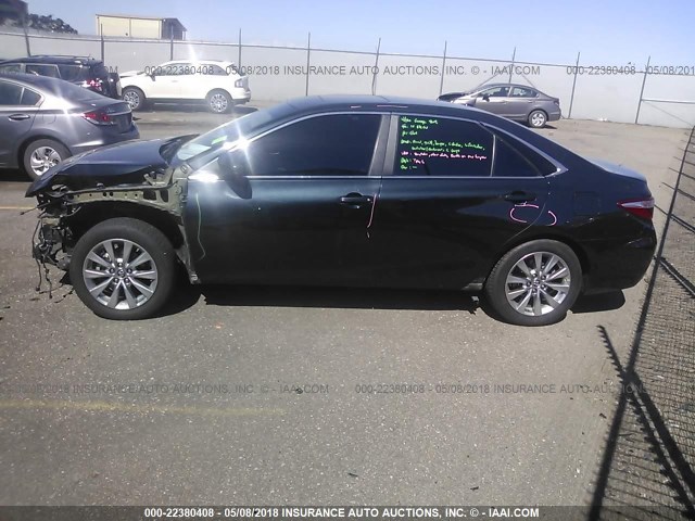 4T1BK1FK5FU568484 - 2015 TOYOTA CAMRY XSE/XLE Qara foto 3