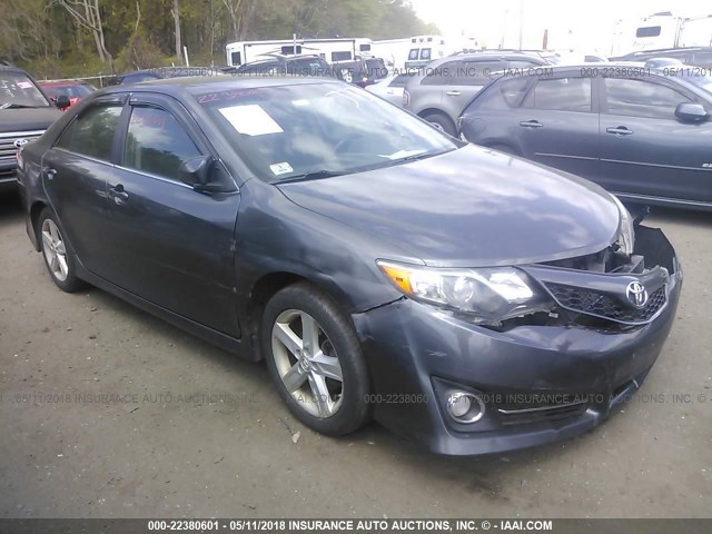 4T1BF1FK1DU230887 - 2013 TOYOTA CAMRY L/SE/LE/XLE GRAY photo 1