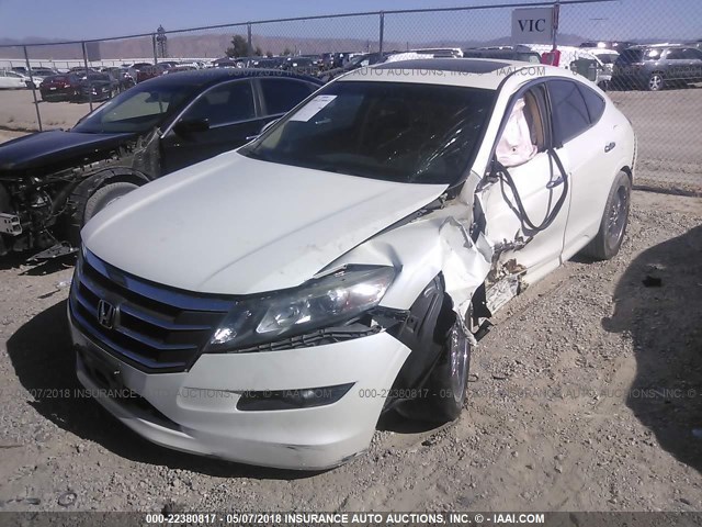 5J6TF1H34BL001258 - 2011 HONDA ACCORD CROSSTOUR EX WHITE photo 2